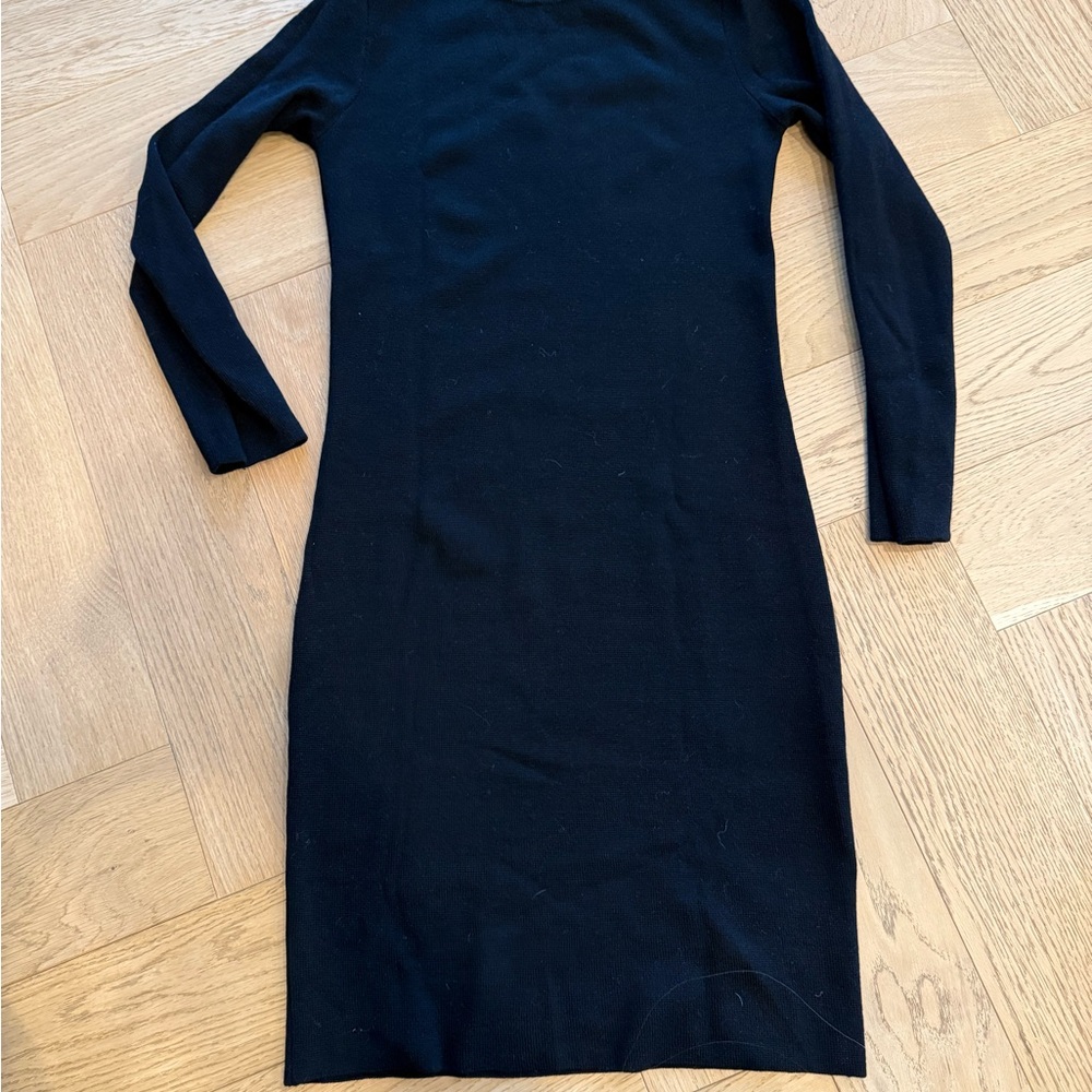 Elegant wool Black Long Sleeve Dress